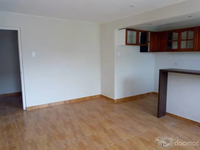 alquilo departamento de 2 dormitorios 90 m2; 2° piso $590 - Surco — foto 3