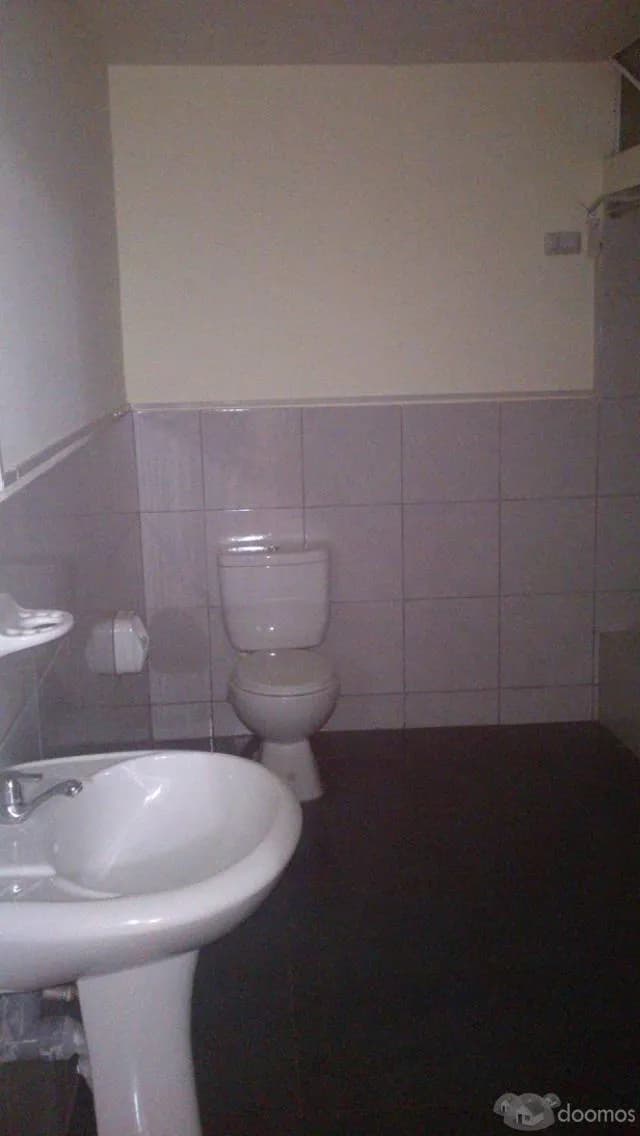 alquilo departamento de 2 dormitorios 90 m2; 2° piso $590 - Surco — foto 5