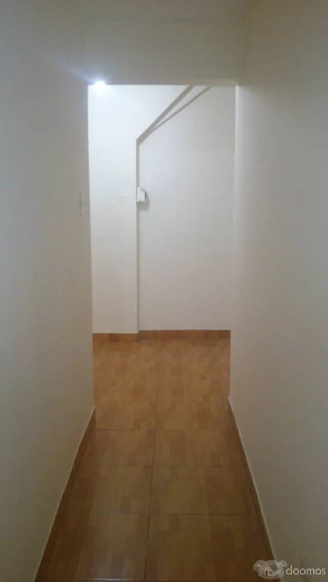 alquilo departamento de 2 dormitorios 90 m2; 2° piso $590 - Surco — foto 7