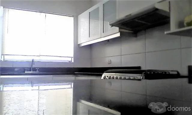 VENTA DE HERMOSO DEPARTAMENTO CON VISTA AL PARQUE EN SURCO — foto 5