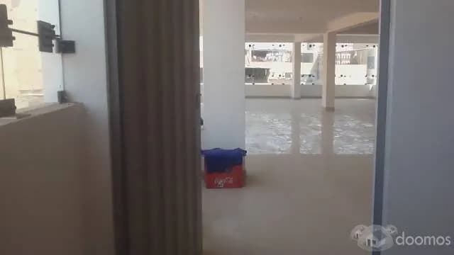 LOCAL COMERCIAL 200MTS2 EN SAN JUAN DE MIRAFLORES — foto 2