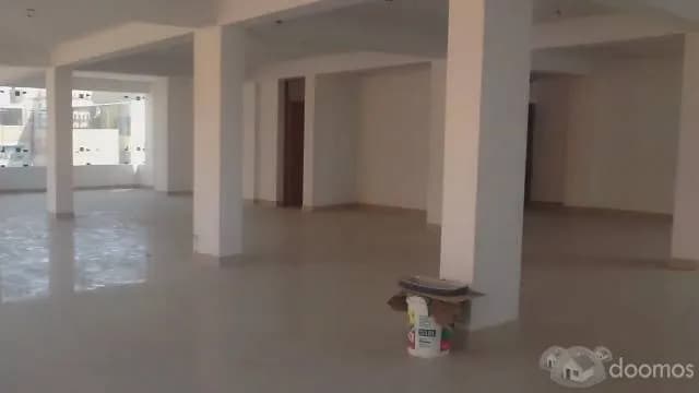 LOCAL COMERCIAL 200MTS2 EN SAN JUAN DE MIRAFLORES — foto 4