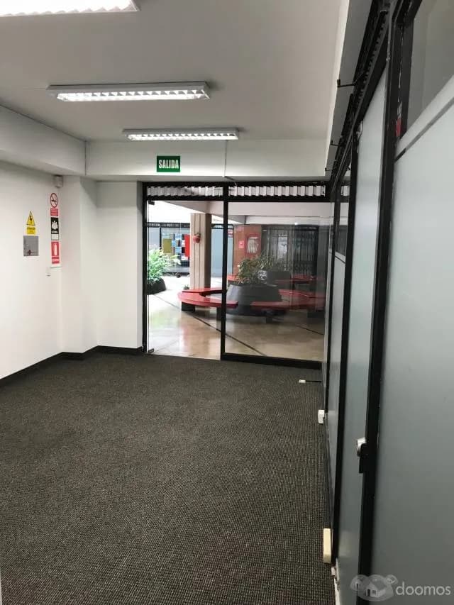 Oficna / Local de 27m2 — foto 2