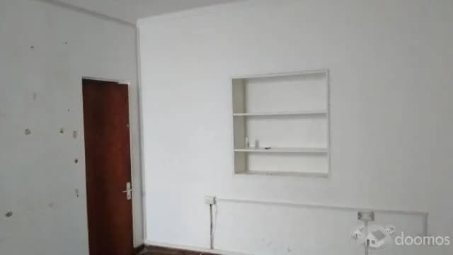 OFICINA A PUERTA CERRADA — foto 7