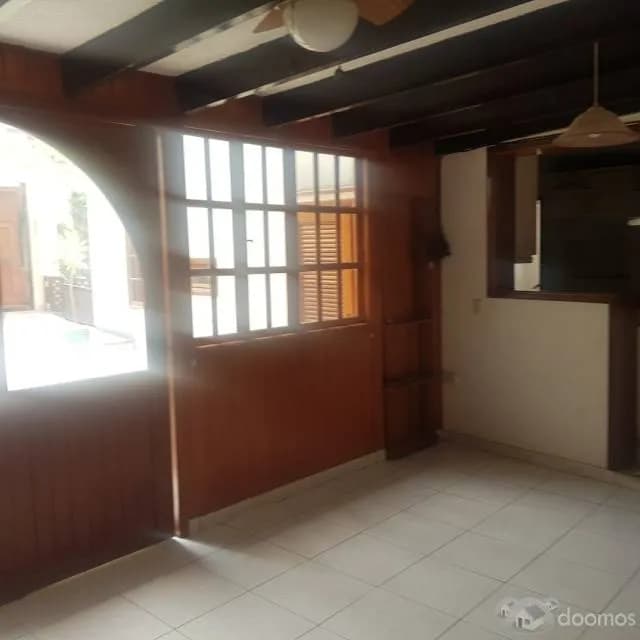 CASA EN ESQUINA EN LAS LOMAS DE LA MOLINA — foto 13