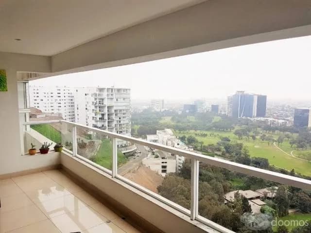 DEPARTAMENTO CON ESPECTACULAR VISTA AL GOLF LOS INCAS — foto 4