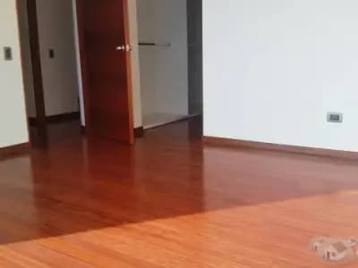 Alquilo local comercial en Av. Pacífco Nuevo Chimbote 300 m2, US$ 6,000