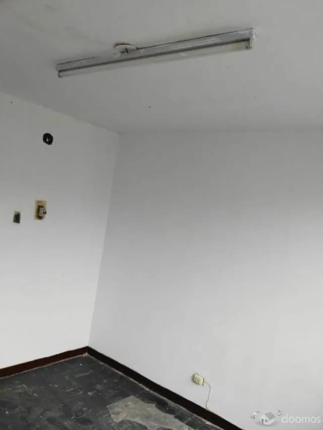 REMATO DEPARTAMENTO A $42000 EN ZONA COMERCIAL — foto 6