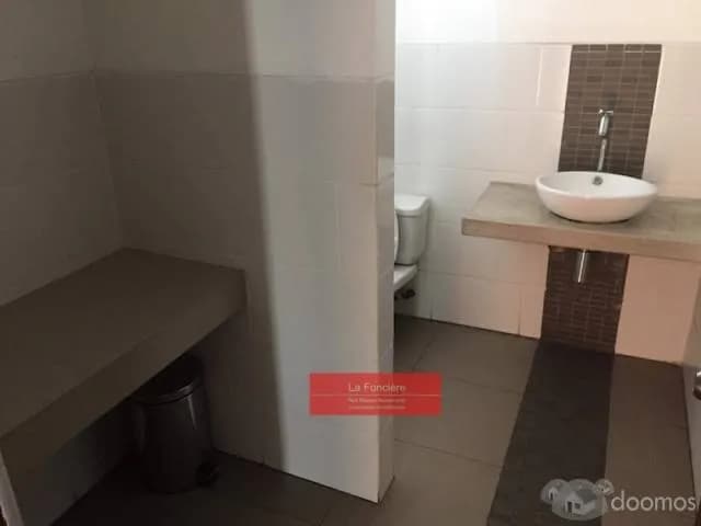 CASA - OFICINA EN ALQUILER — foto 6