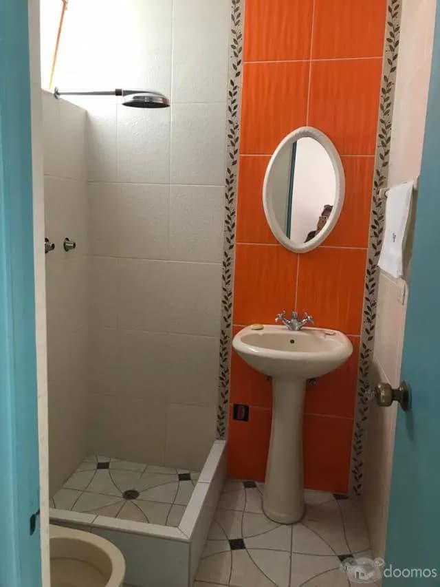 Edificio para vivienda o comercio en la mejor zona de Juliaca — foto 4