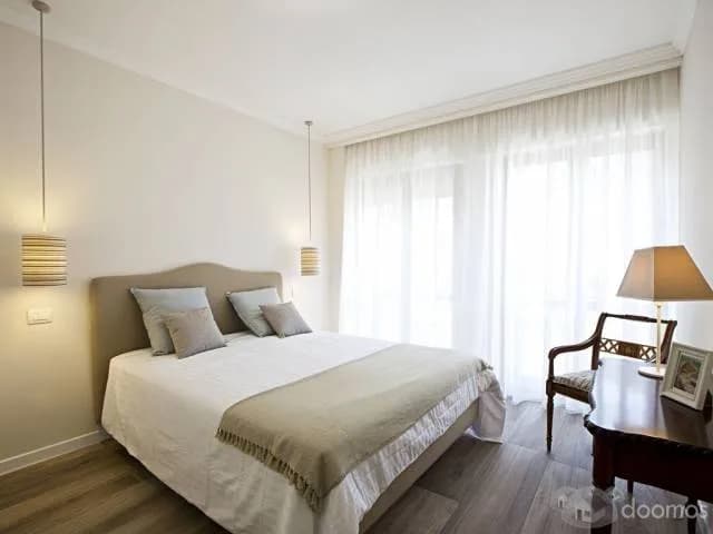 Apartamento amplio y totalmente amueblado — foto 2