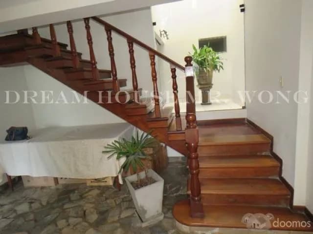 VENDO AMPLIA CASA DE DOS PISOS EN SAN BORJA SUR — foto 9
