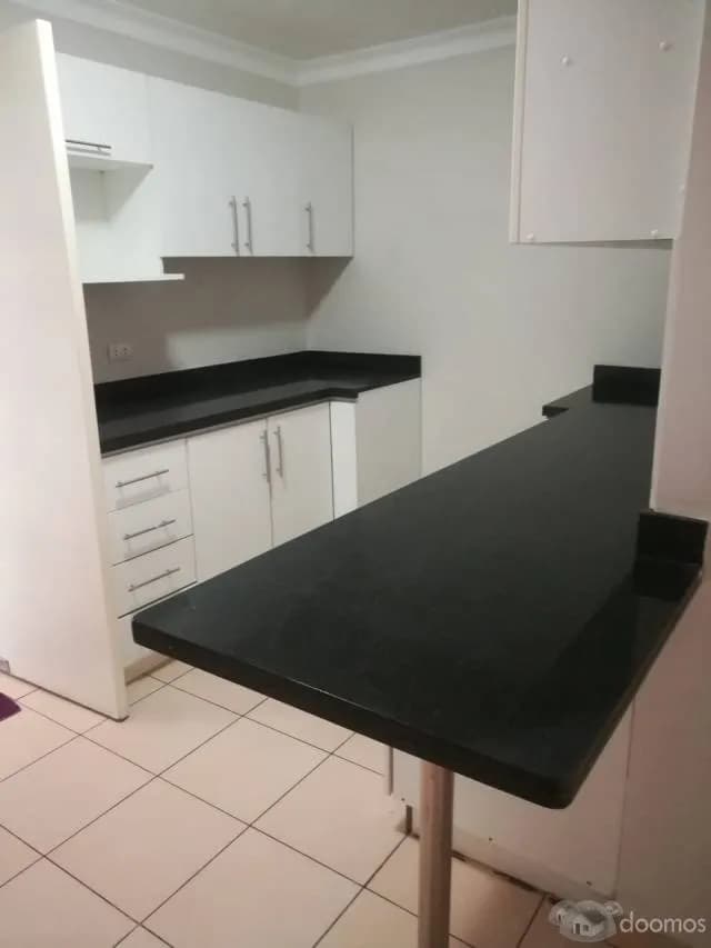 AMPLIO DEPARTAMENTO EN SURCO, X CENTRUM CATOLICA — foto 2