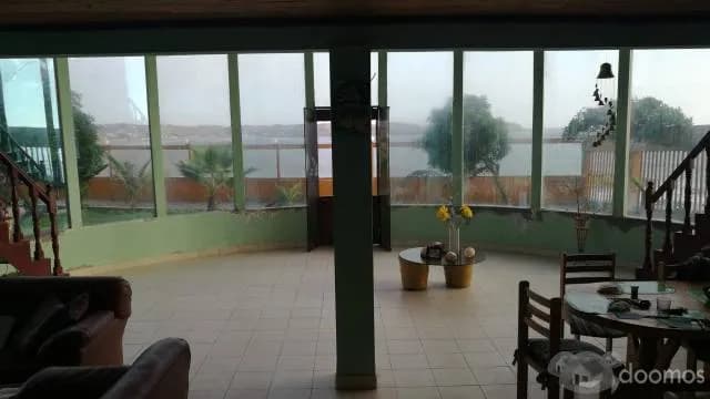 Conjunto de 3 casas con piscina y acceso privado a la playa — foto 2