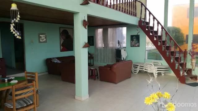 Conjunto de 3 casas con piscina y acceso privado a la playa — foto 4