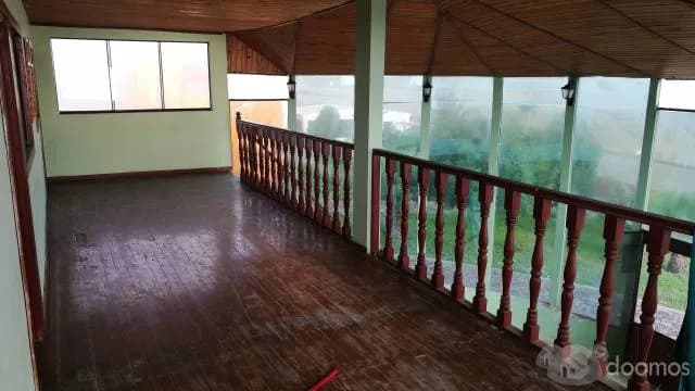 Conjunto de 3 casas con piscina y acceso privado a la playa — foto 8