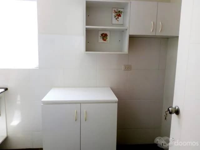 Alquilo Bonito departamento en Arnaldo Marques Jesus Maria — foto 4