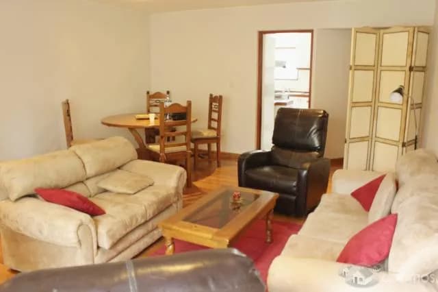 Alquiler Miraflores Dpto. Amoblado, 3 Dormitorios, US$ 1,200 — foto 4