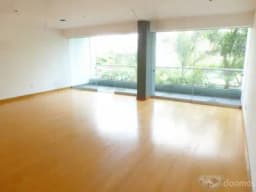 Alquiler San Isidro Dpto. 3 Dorm., Balcón - US $2,200