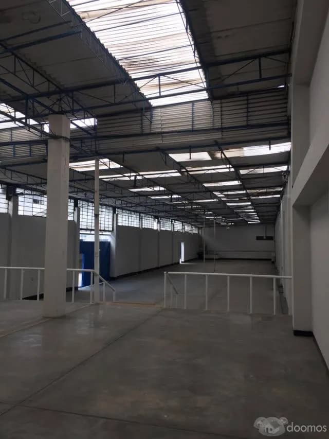 Alquiler Local Industrial I2, Cercado de Lima, 2,500 m2 - US $14,500 — foto 1