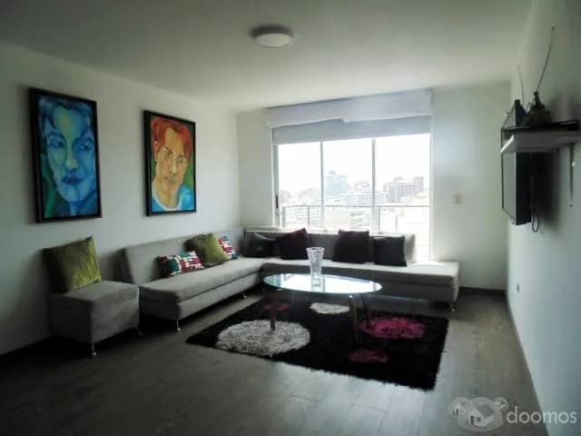 DEPARTAMENTO COMPLETAMENTE REMODELADO EN EDIFICIO NEO 10, MIRAFLORES. — foto 1