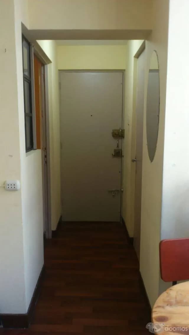 Minidepartamento en Miraflores, entrada independiente, cerca de todo — foto 3
