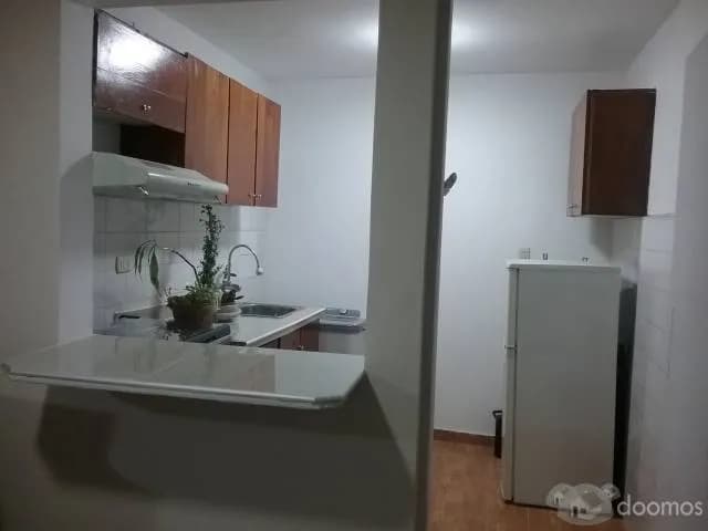 Centrico Apartamento en Miraflores, 3 dormitorios, dos banos. — foto 8