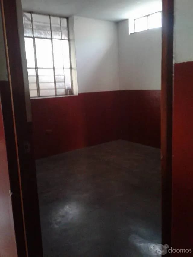 Alquilo local ideal para colegio, instituto o academia — foto 4