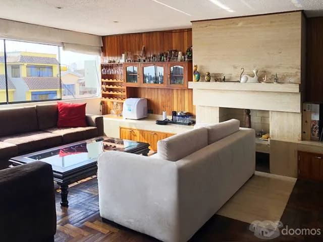 SE VENDE AMPLIO DEPARTAMENTO EN HIGUERETA — foto 1