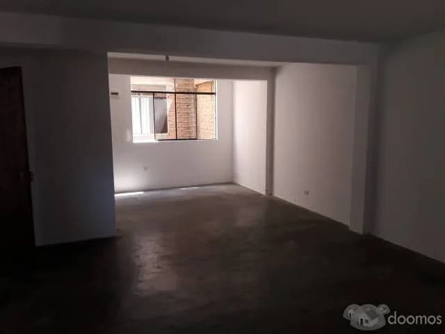 Alquilo departamento en zona exclusiva a 900 negociable — foto 2