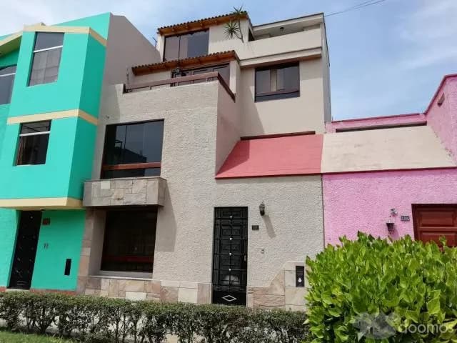 VENDO CASA - LOS PRECURSORES, SURCO — foto 8