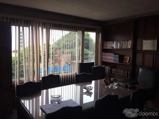 OFICINA EN ALQUILER MIRAFLORES — foto 1