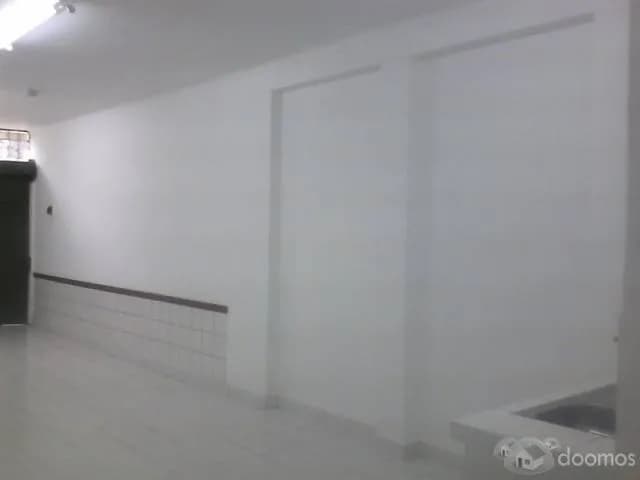 ALQUILO LOCAL COMERCIAL PARA NEGOCIO EN EL CERCADO DE LIMA — foto 2