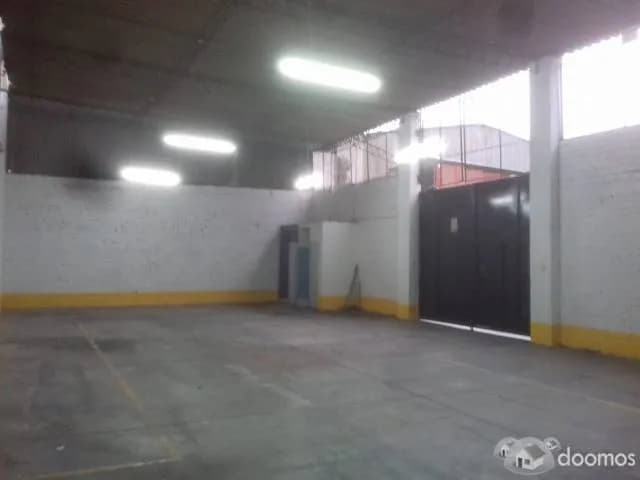 Alquilo Local Industrial en San Martin de Porres — foto 3