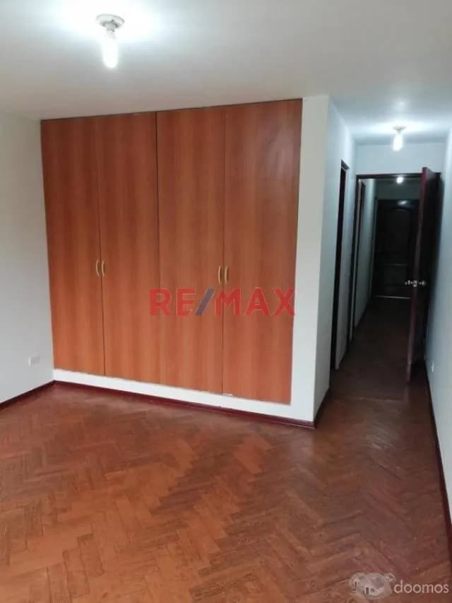 VENDO DEPARTAMENTO CON COCHERA - ID 107986 — foto 5
