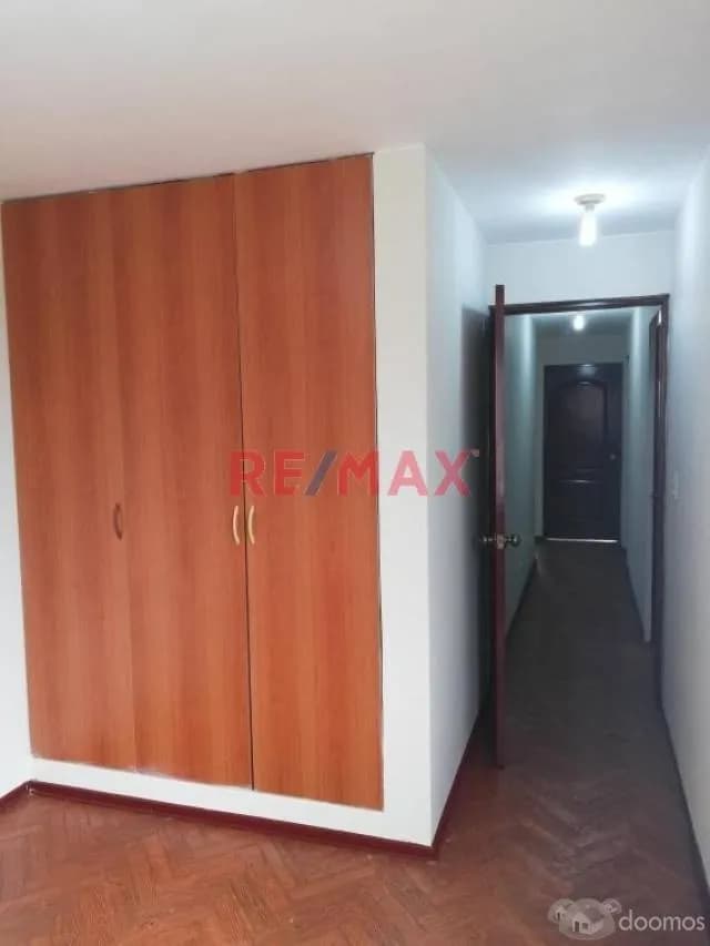 VENDO DEPARTAMENTO CON COCHERA - ID 107986 — foto 9