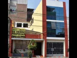 Vendo acogedora casa en Los Olivos