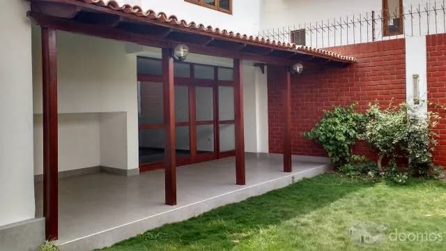 ALQUILO CASA RINCONADA DEL LAGO EN LA MOLINA — foto 1