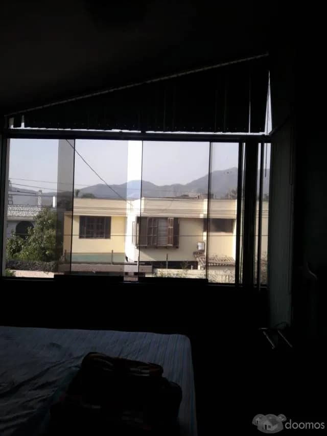 HERMOSA CASA EN LA MOLINA — foto 6