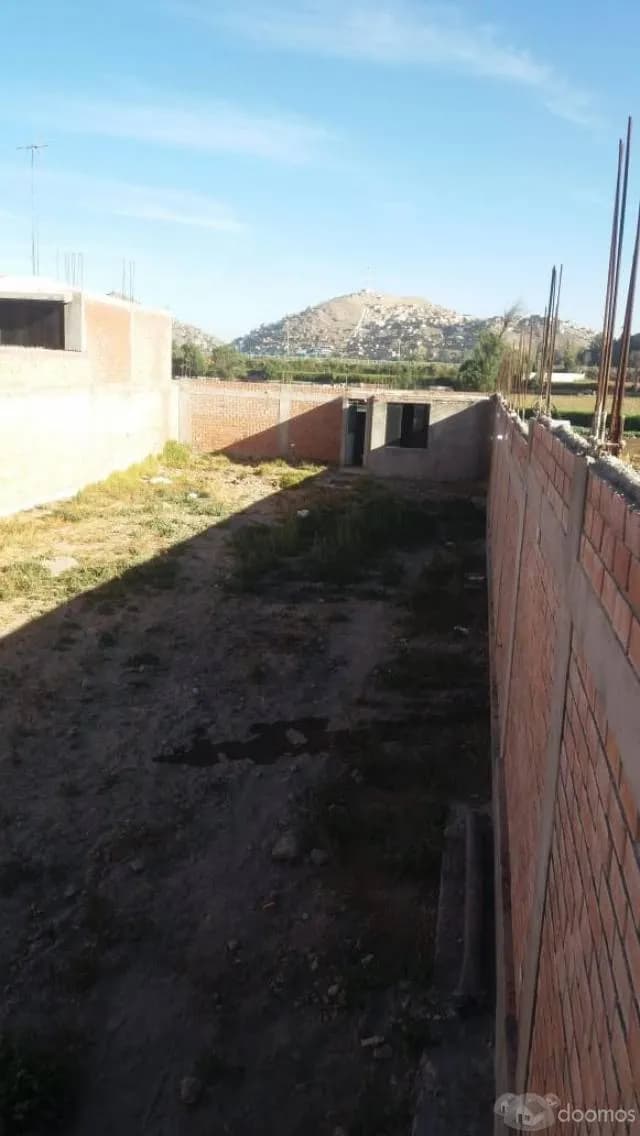 AMPLIO TERRENO EN AV. ARANCOTA DE USO VERSÀTIL — foto 1