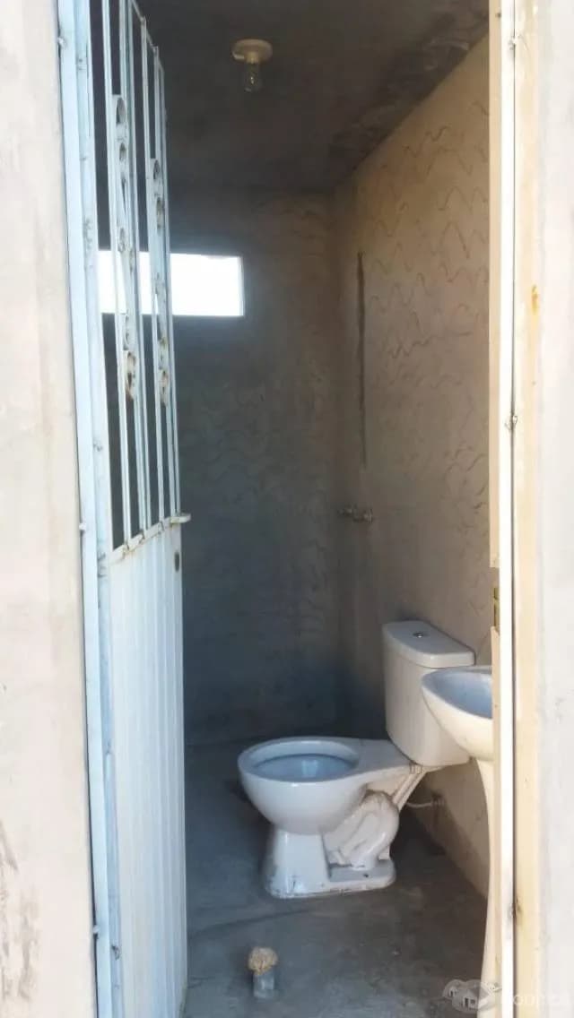 AMPLIO TERRENO EN AV. ARANCOTA DE USO VERSÀTIL — foto 4