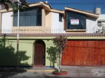 Ocasión amplia y cómoda casa