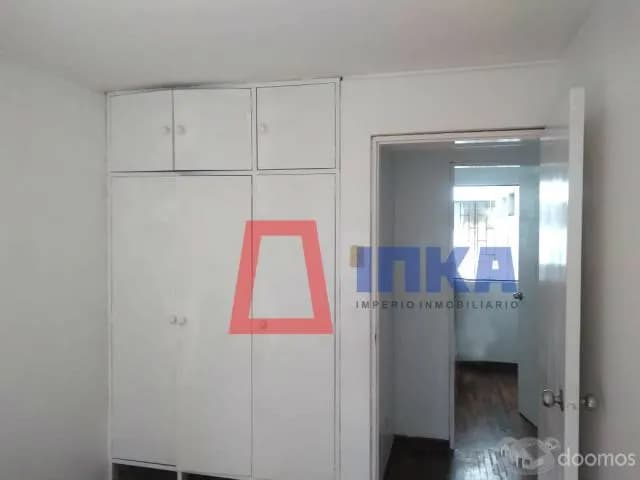 PRECIOSO DUPLEX UBICADO EN ZONA CÉNTRICA DE LINCE — foto 5