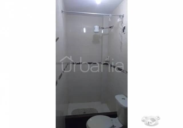 ALQUILO LINDA CASA EN PRIMER PISO CON COCHERA — foto 8