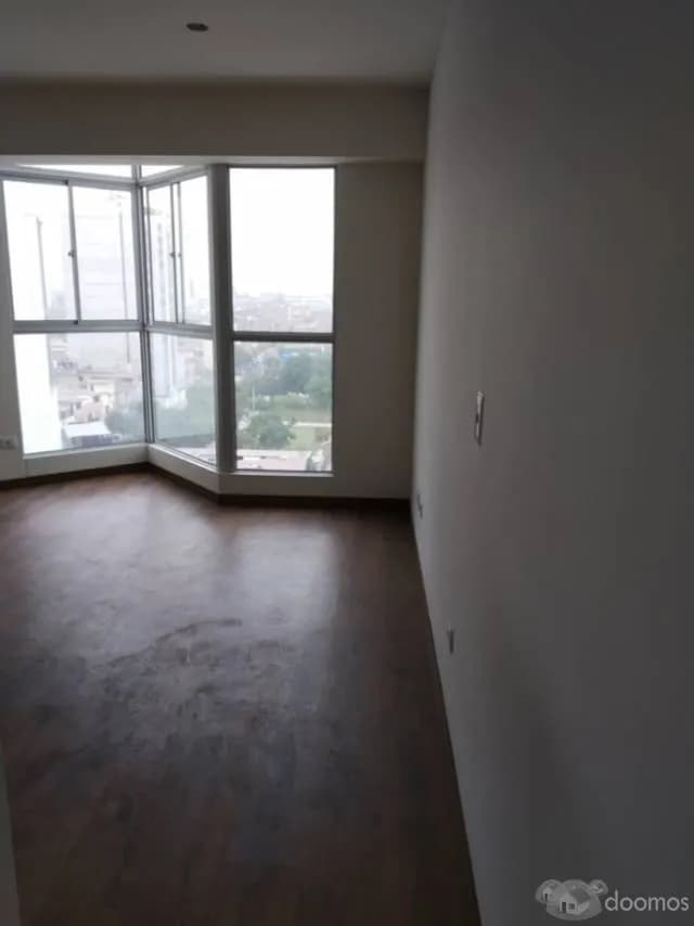MINIDEPARTAMENTO CON EXCELENTE VISTA PISO 11 EN LINCE — foto 3