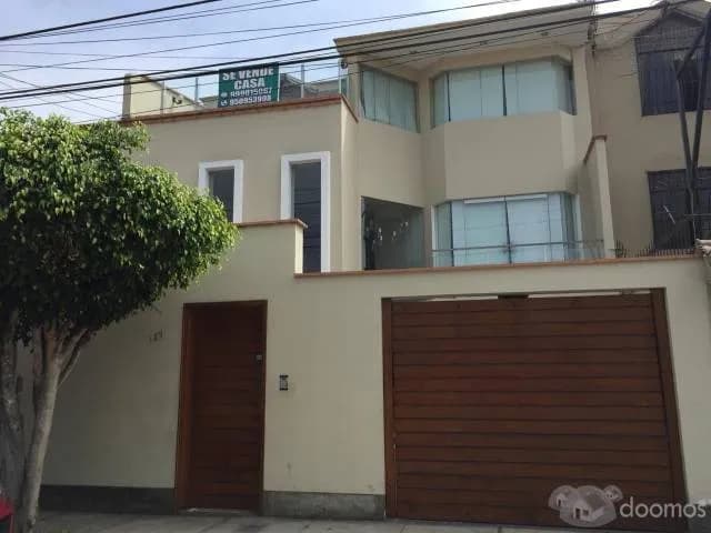 CASA 3 PISOS,210 METROS CUADRADOS, CHORRILLOS, 350.000$ — foto 1