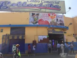 VENTA DE LOCAL COMERCIAL DENTRO DE CC COMERCIAL BELLAVISTA EN CALLAO , FRENTE A METRO DE VENEZUELA