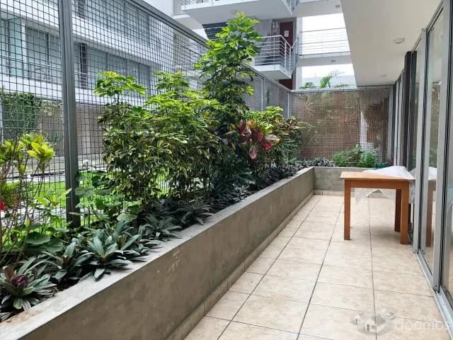 Alquiler Barranco Dpto. Moderno, Patio, US $800 — foto 5
