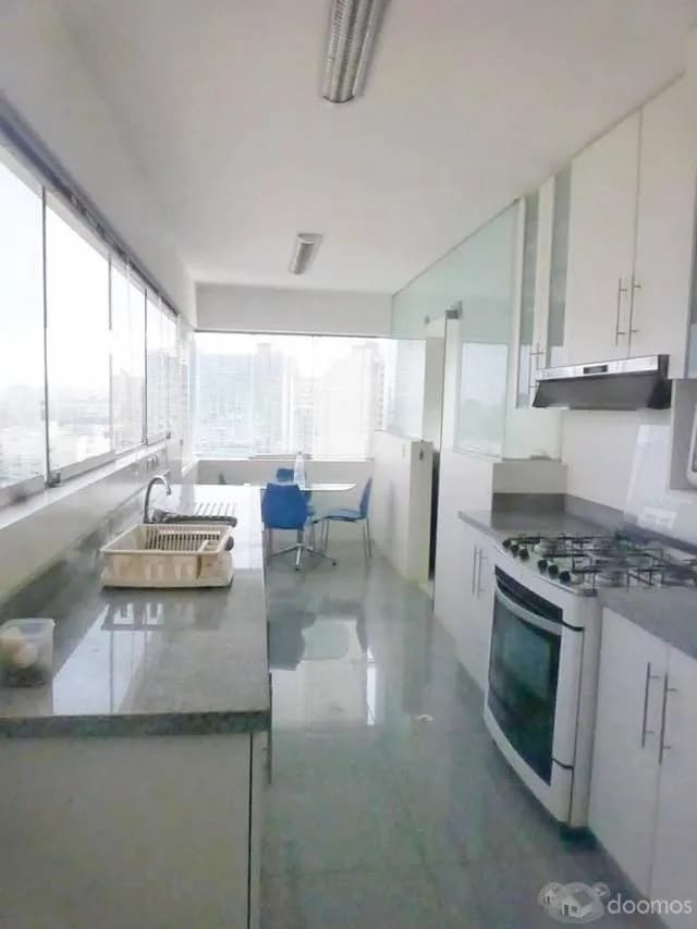 Alquiler San Isidro Golf Departamento Amoblado, 3 Dormitorios, Terraza, US $2,000 — foto 7