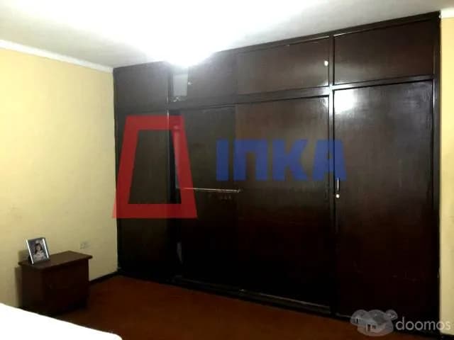 LINDA CASA EN PUEBLO LIBRE FRENTE A PARQUE — foto 3